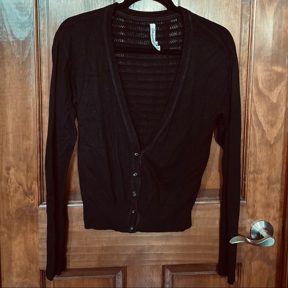 ❌ SOLD ❌ Black Aeropostale Cardigan - Picture 2 of 6